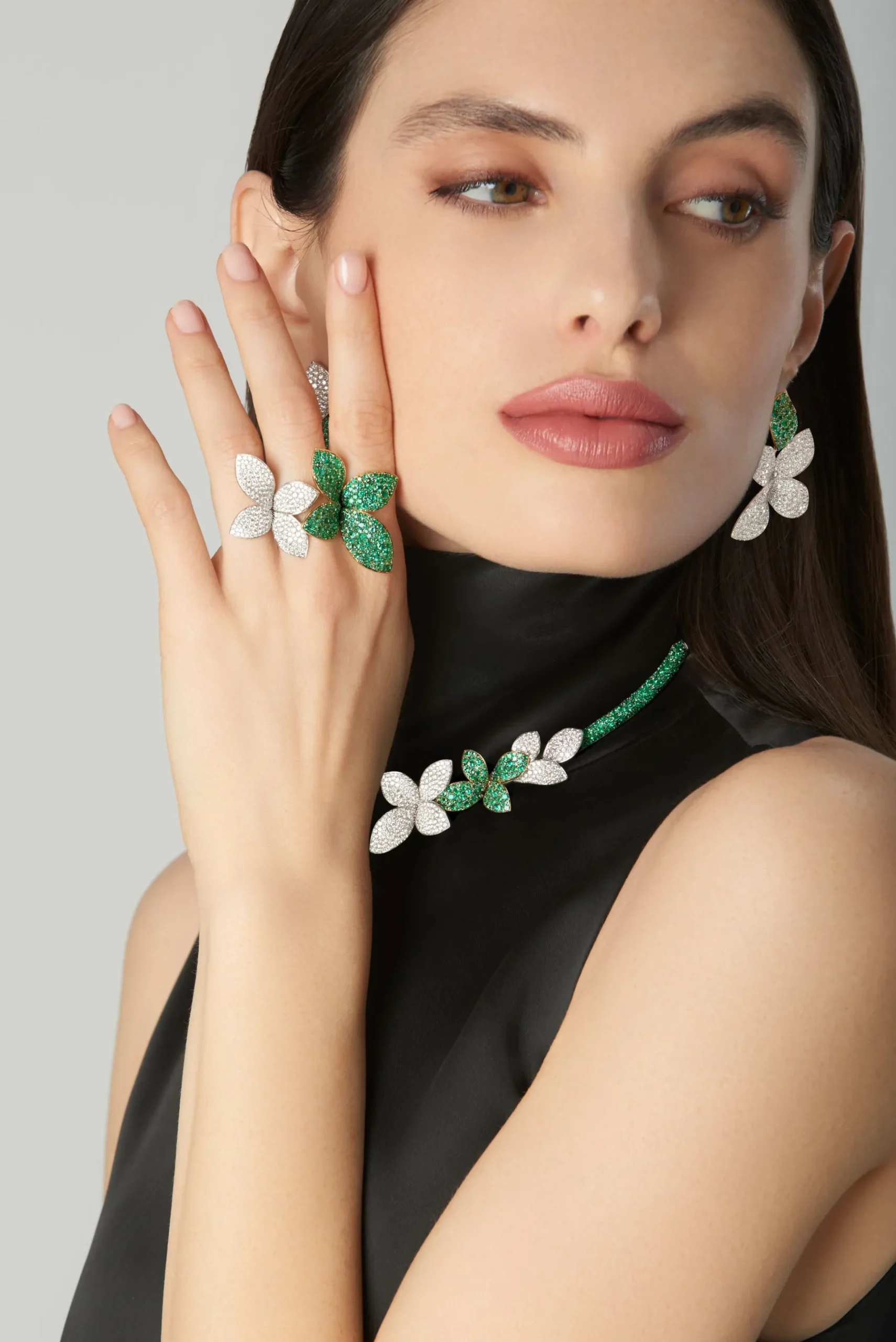 Pasquale Bruni GIARDINI SEGRETI GREEN SOUL RING- Emerald|White Gold